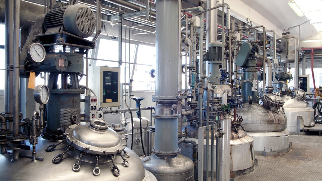 Dosificación de líquidos en la producción química 