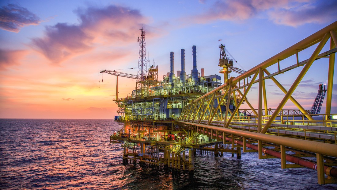 Extracción de petróleo offshore: Protección compacta contra la corrosión 